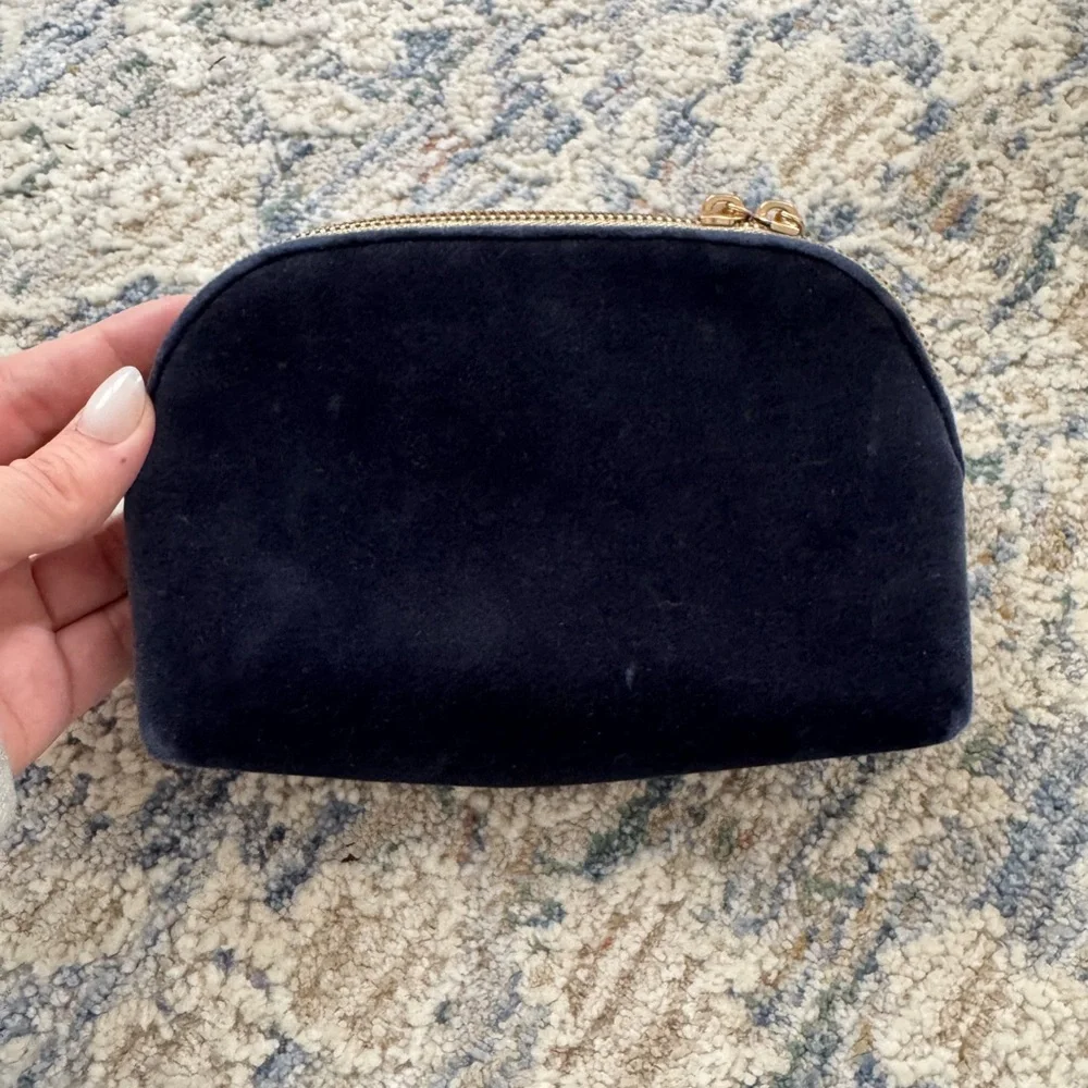 Dior Midnight Blue Velvet Cosmetic Bag - Picture 3 of 4